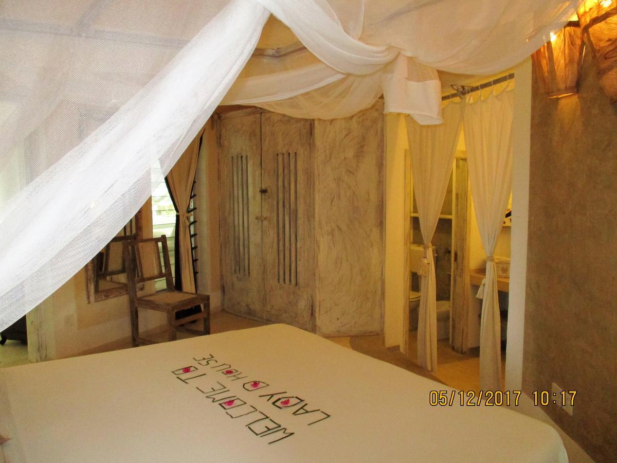 Fortamu Lady D House Watamu Exteriér fotografie